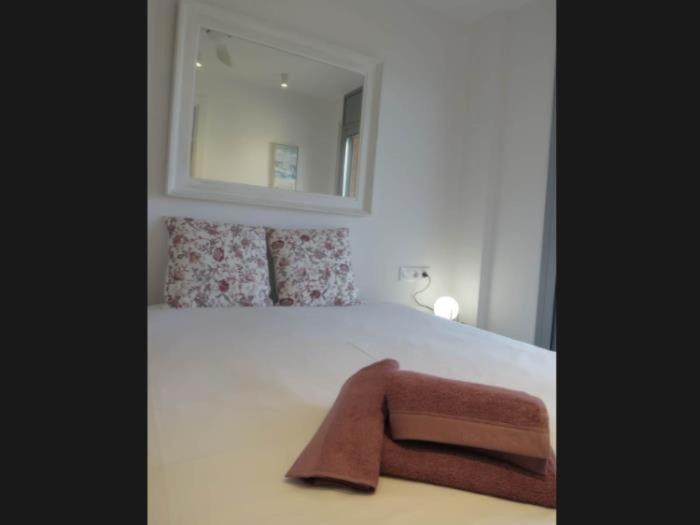 Apartamento Torre Valentina Frente Al Mar กาลองเย ภายนอก รูปภาพ